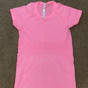 pink lululemon workout tee